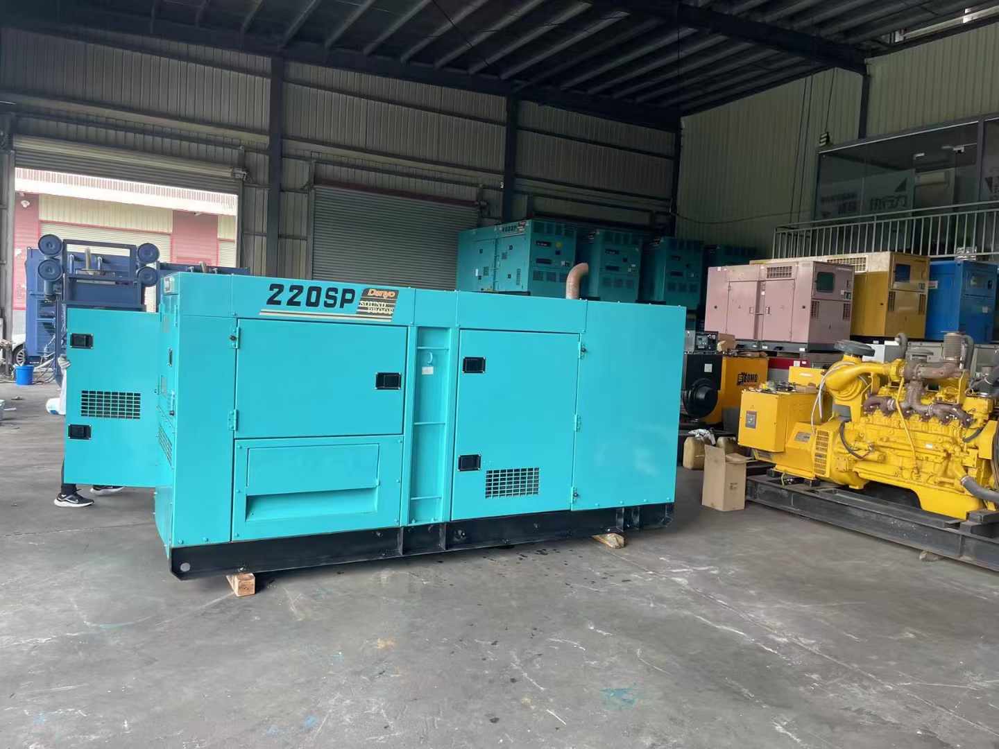 澧县800kW 柴油发电机的输出电流波动范围是多少?